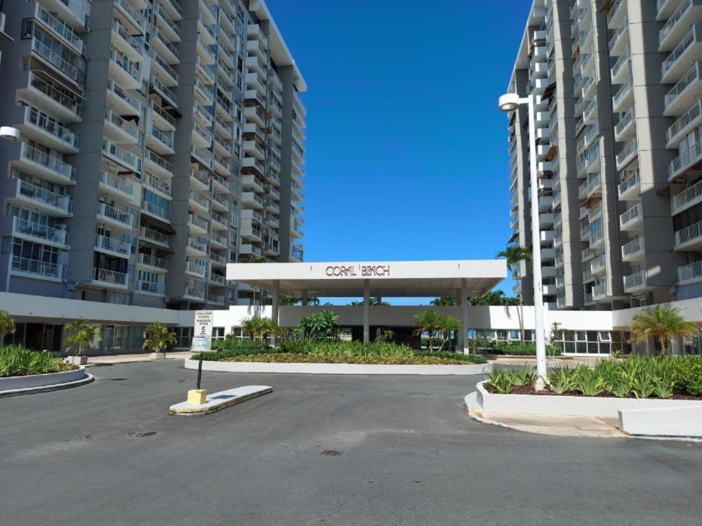 Steps From Foxwoods- Beachfront Retreat With Pools ซานฮวน ภายนอก รูปภาพ